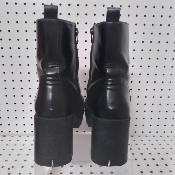 Women's Black Anke Boots | Chunky Low Platform Cothic Black Heel Booties Sz 9US - Picture 5 of 13